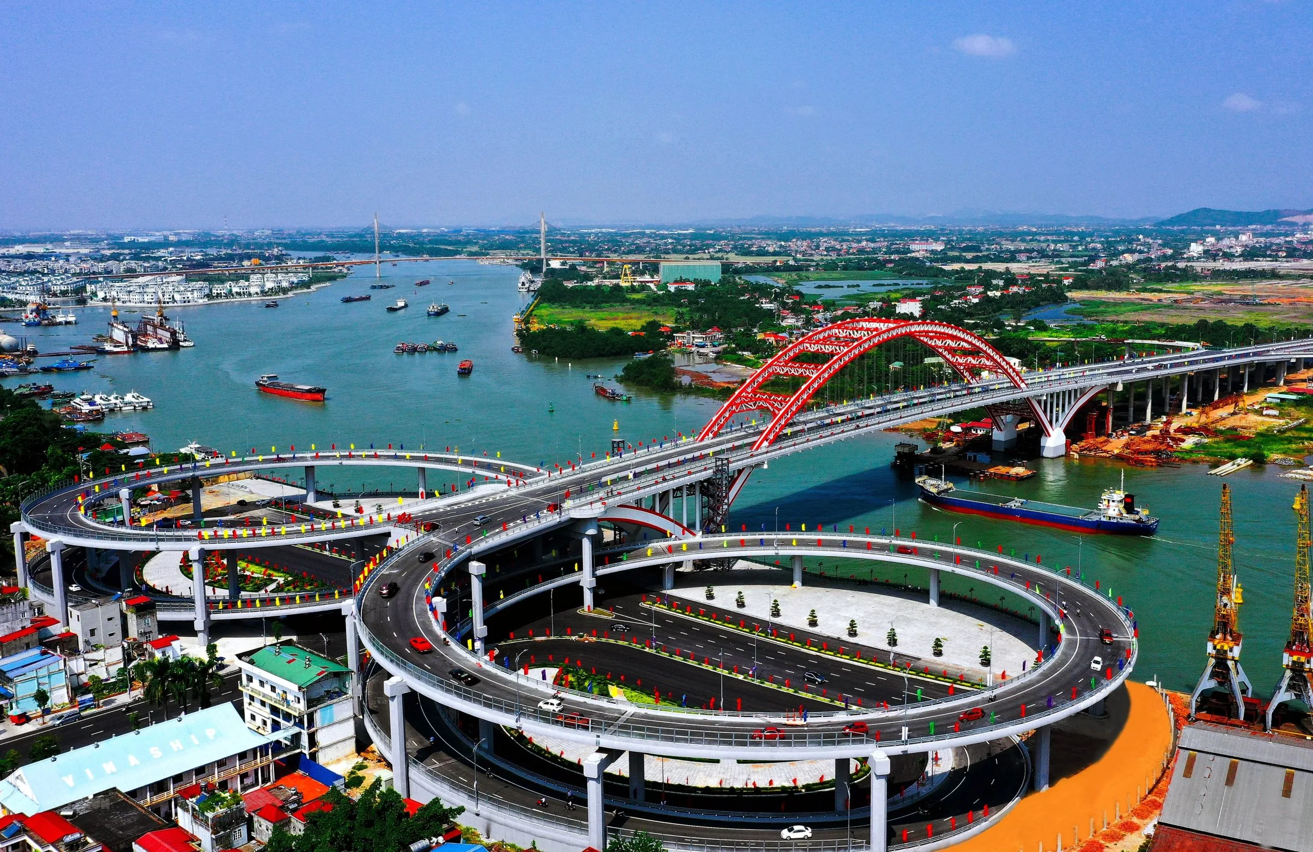 Hải&nbsp;Phòng – Thành phố cảng và cửa ngõ công nghiệp của Việt Nam