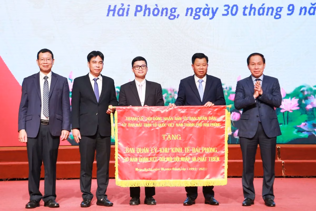 Lễ Kỷ niệm 30 năm thành lập Ban Quản lý Khu kinh tế Hải Phòng (1993 – 2023)