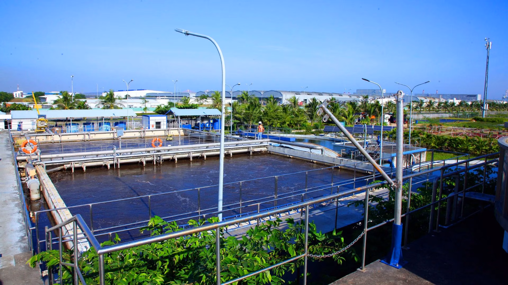 Xây dựng khu công nghiệp xanh tạo đà phát triển bền vững