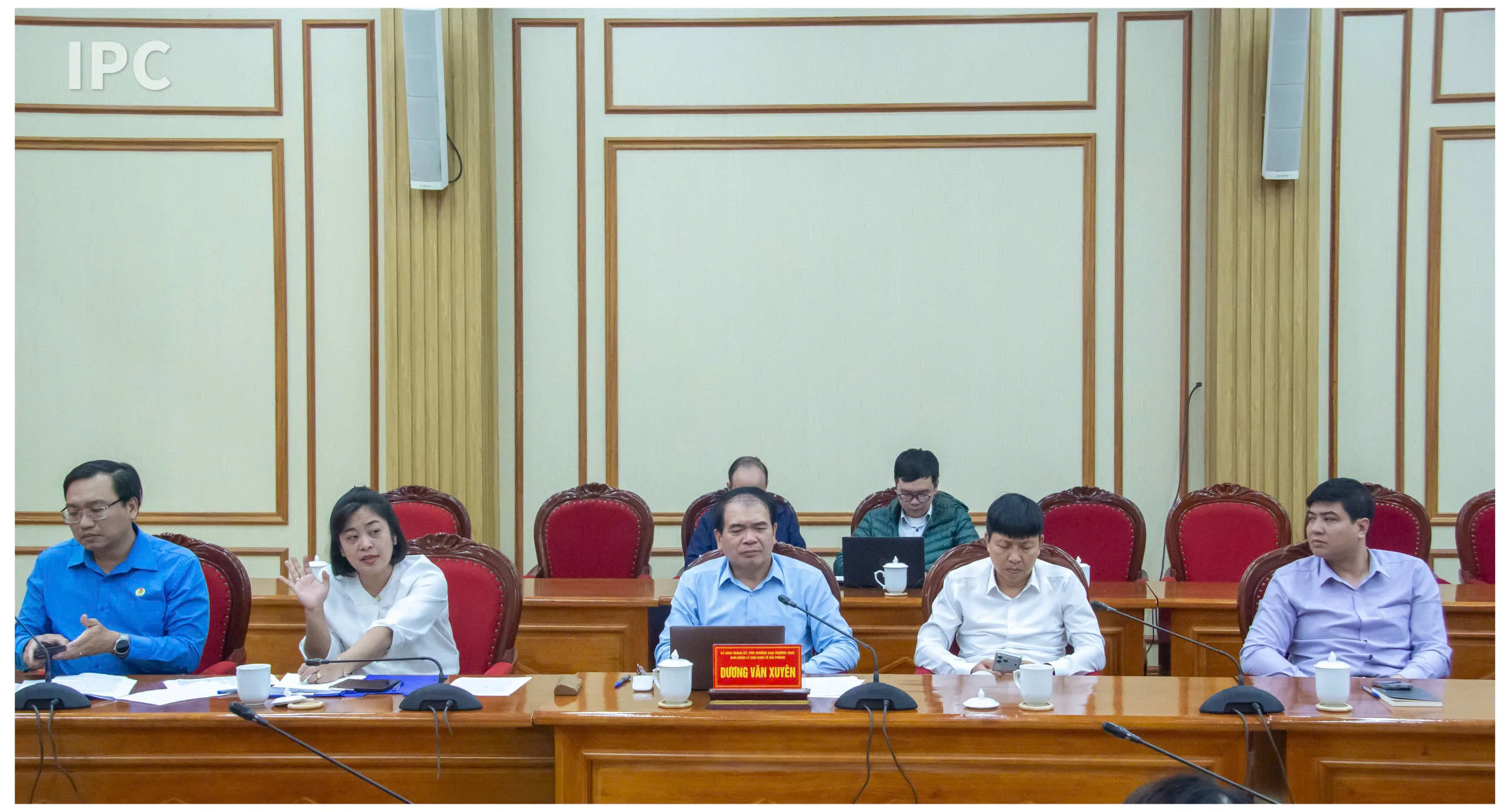 Các đại biểu tham dự Hội nghị