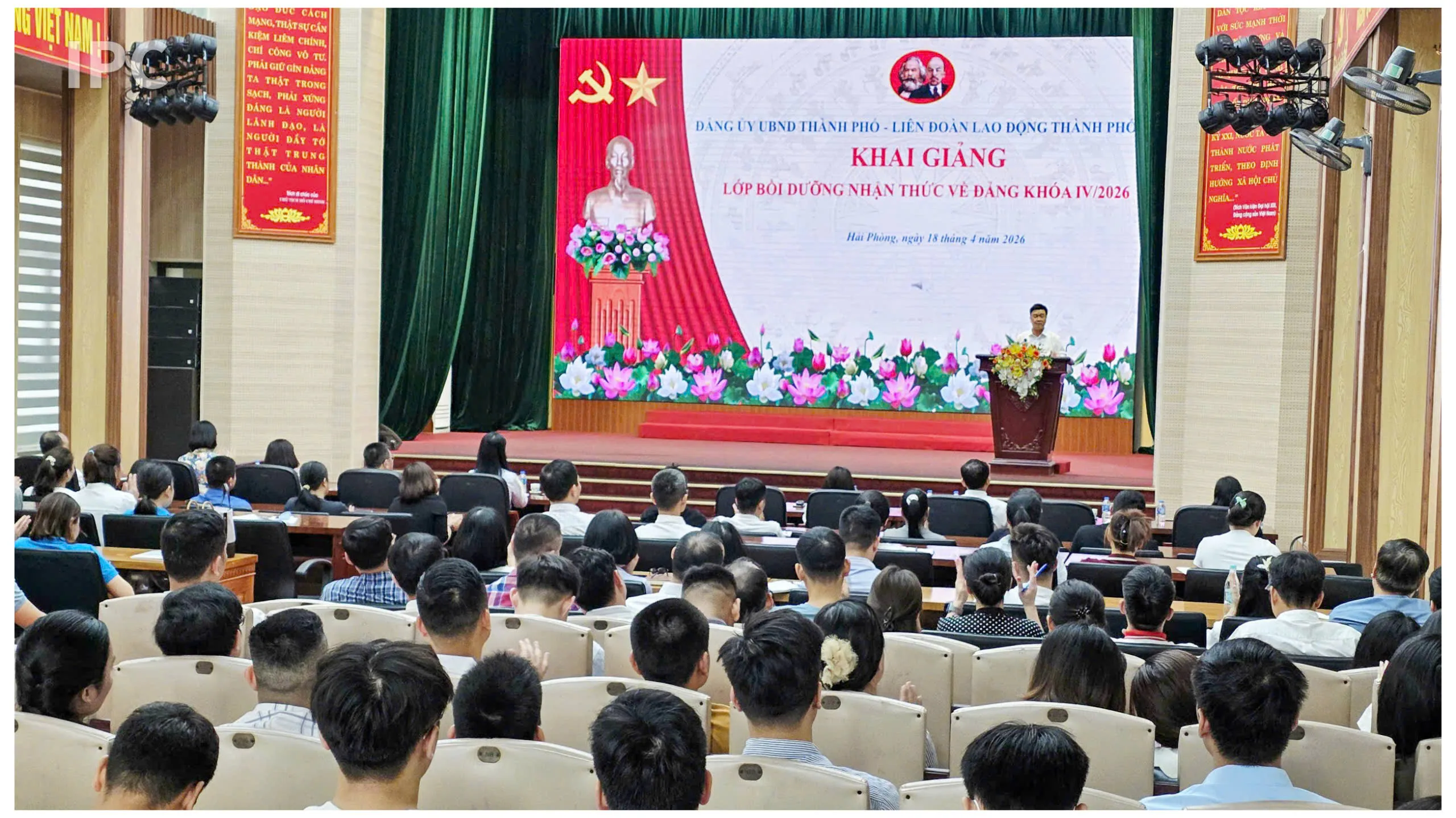 Tư liệu hoạt động 2